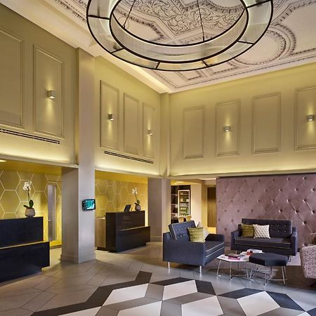 Citadines Trafalgar Square London Exterior photo