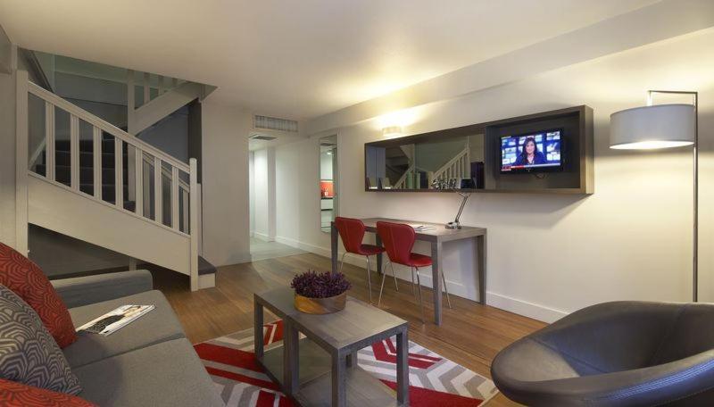 Citadines Trafalgar Square London Room photo