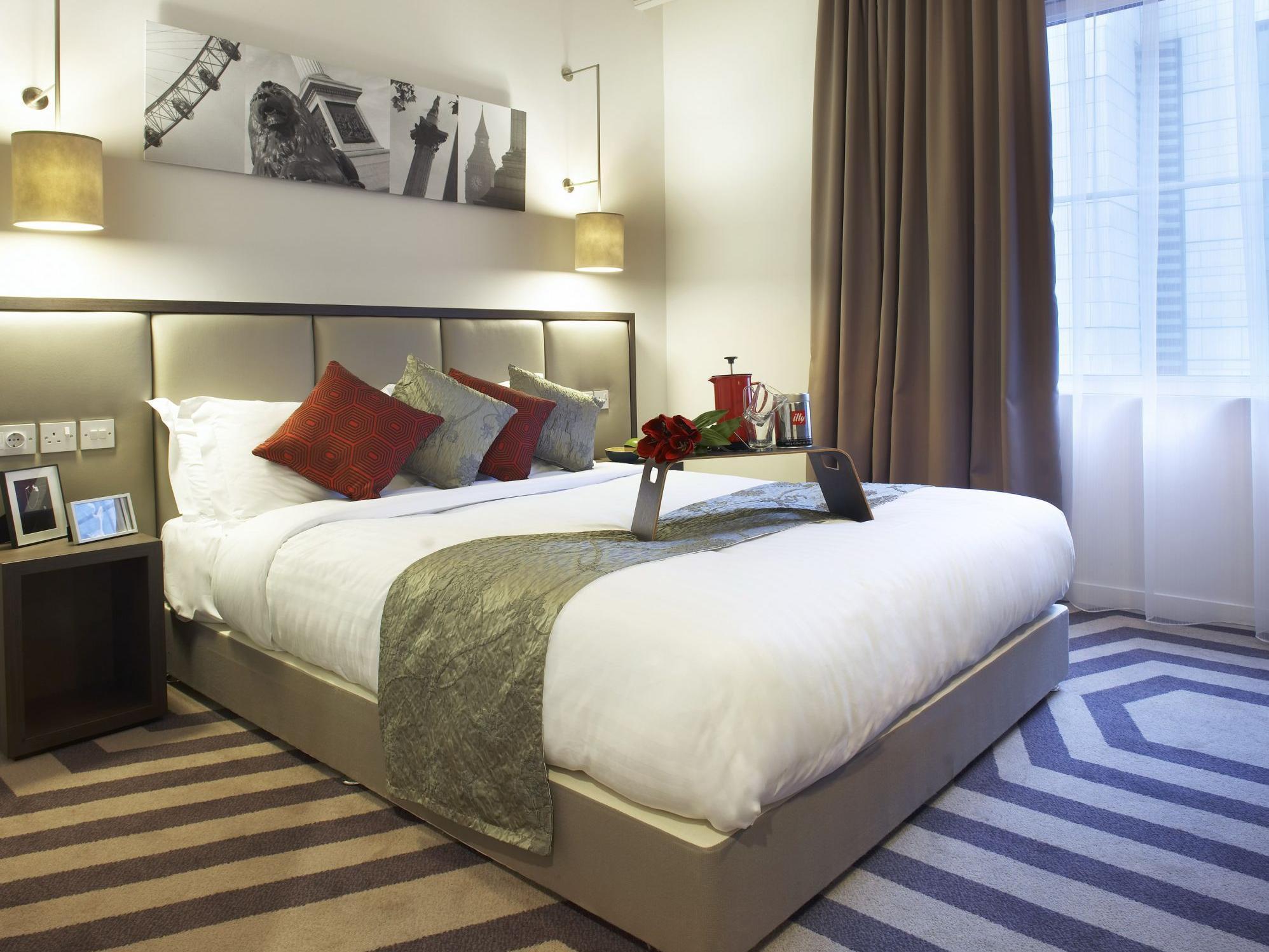 Citadines Trafalgar Square London Exterior photo